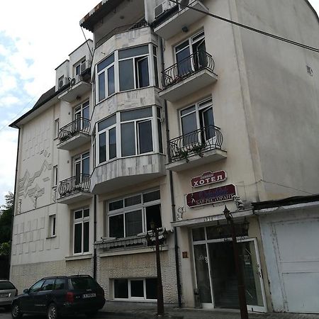 Family Hotel George 斯维伦格勒 外观 照片